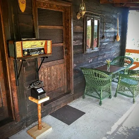 펜션 Brvnara Ljubicica *